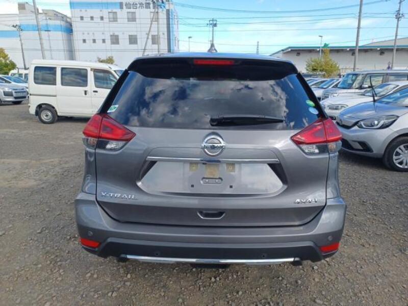 X-TRAIL