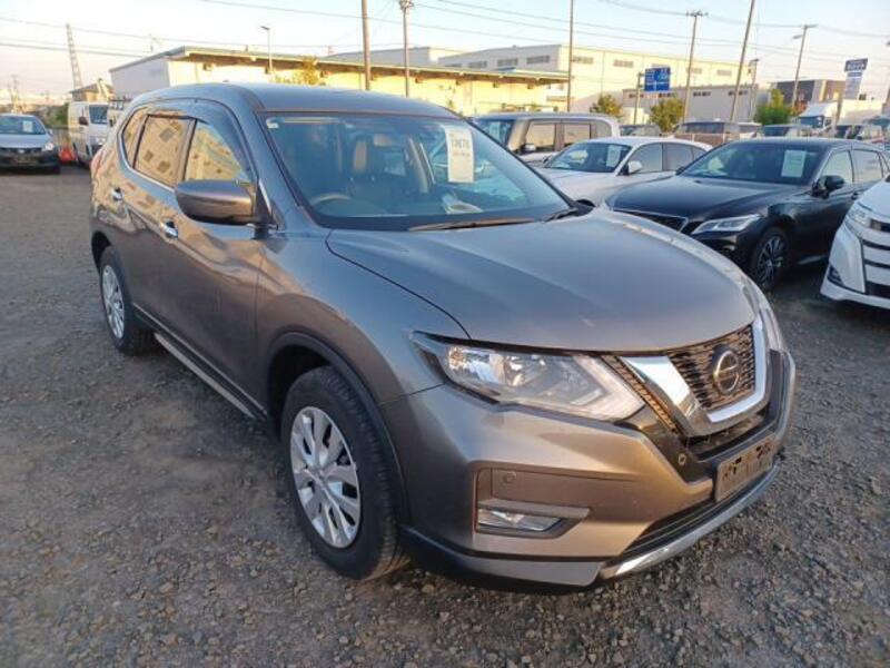 X-TRAIL