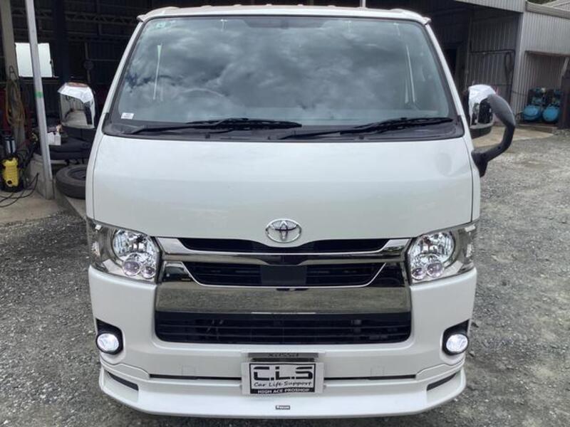 HIACE VAN