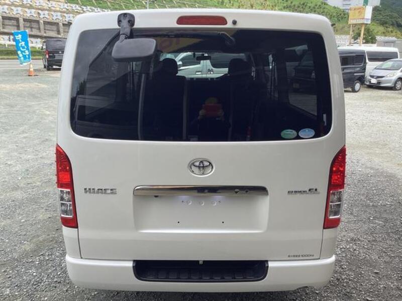 HIACE VAN