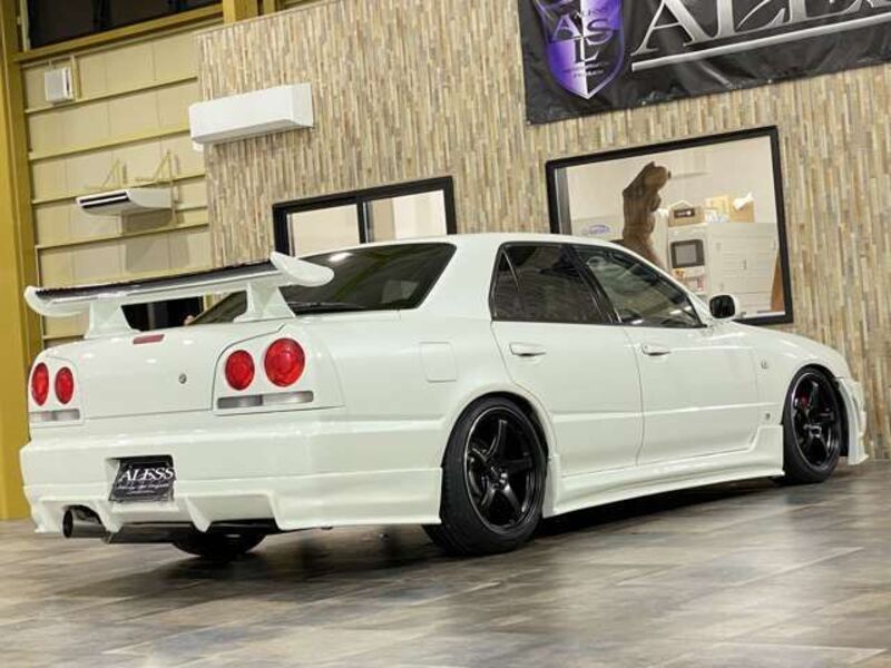 SKYLINE