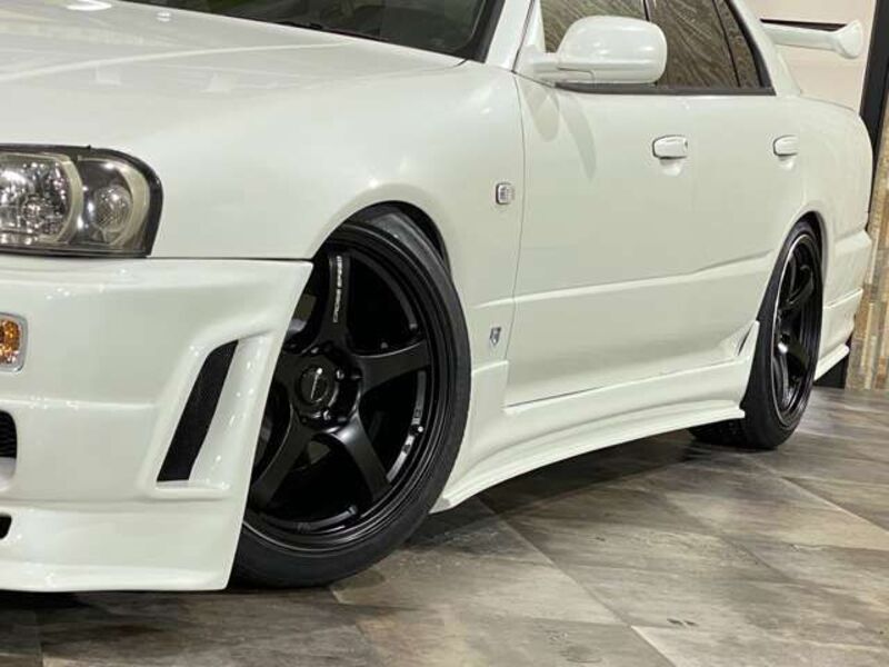 SKYLINE