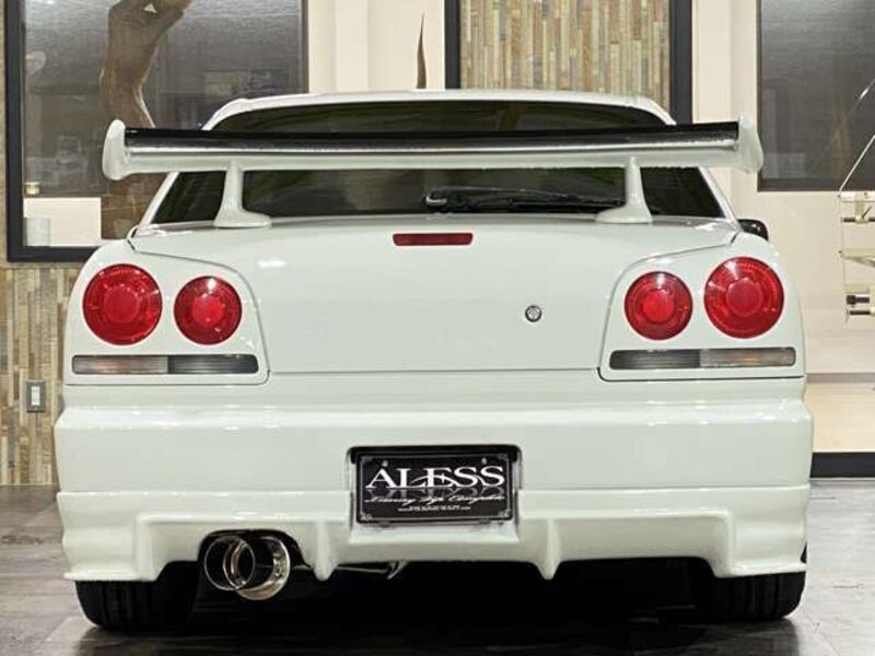 SKYLINE