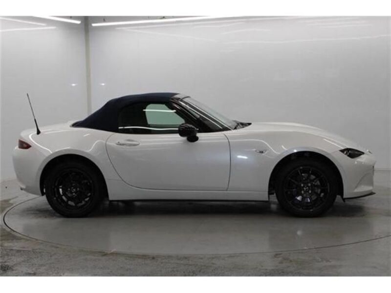 ROADSTER