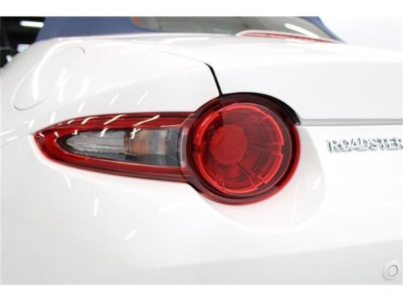 ROADSTER
