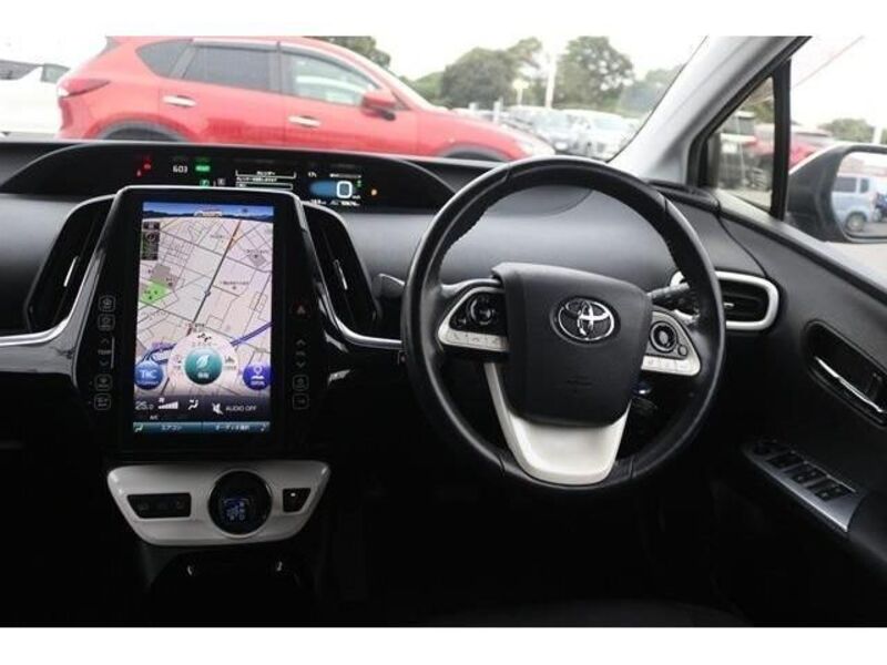 PRIUS PHV
