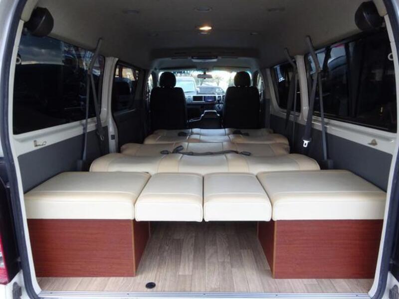 HIACE WAGON