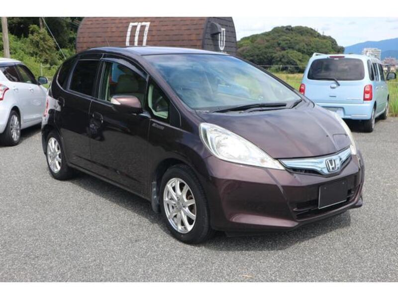 FIT HYBRID