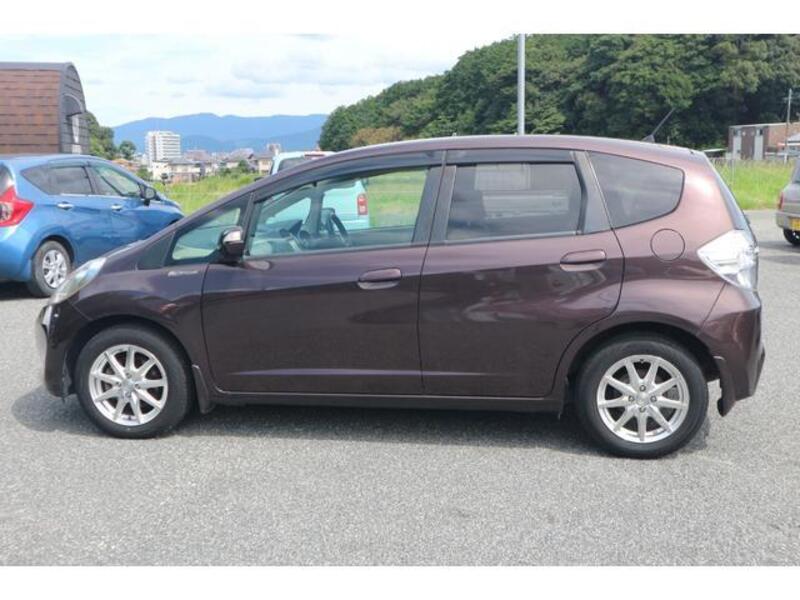 FIT HYBRID