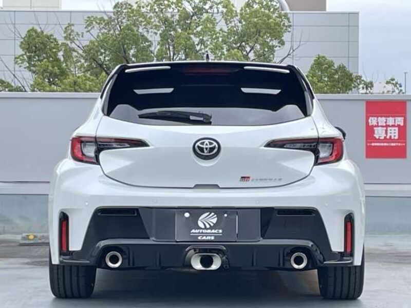 GR COROLLA