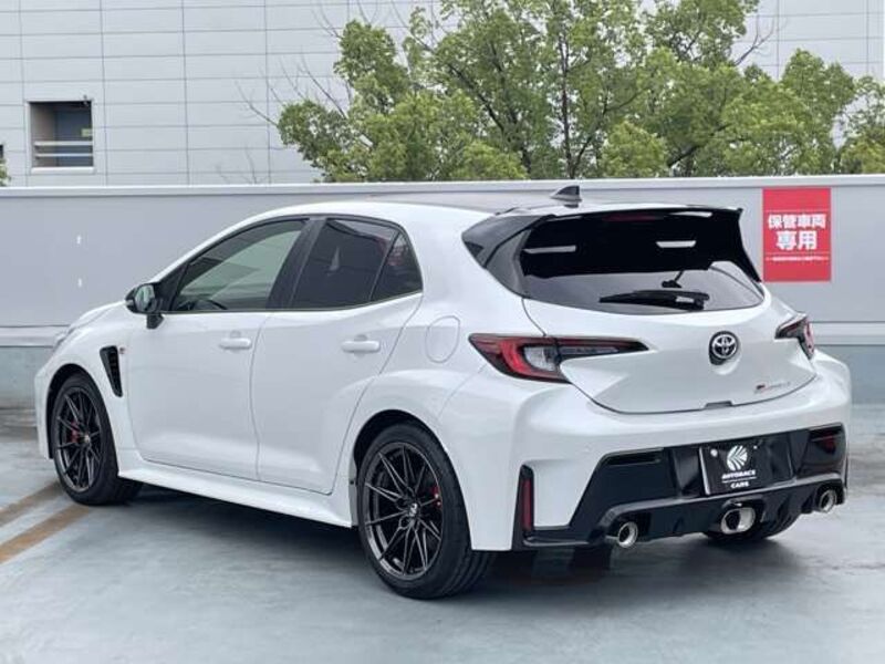 GR COROLLA