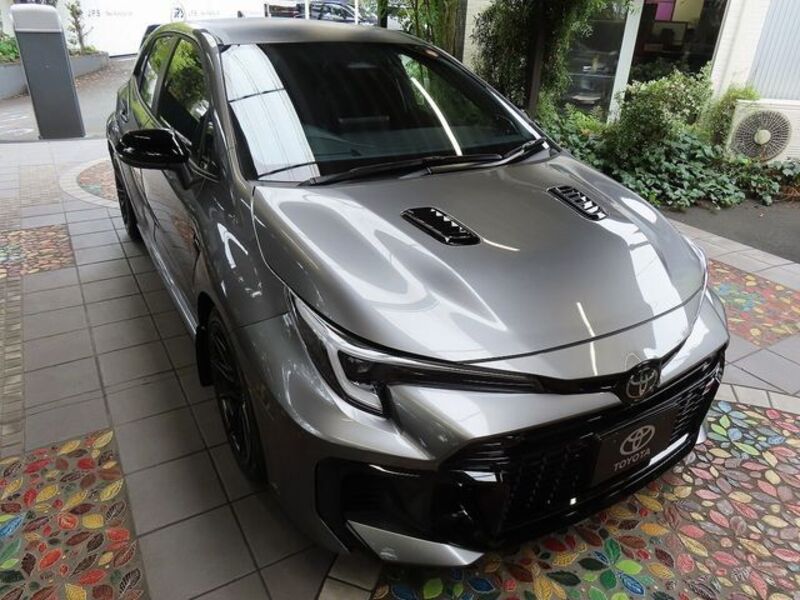 GR COROLLA