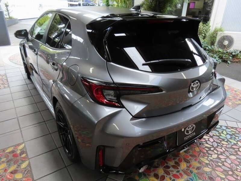 GR COROLLA