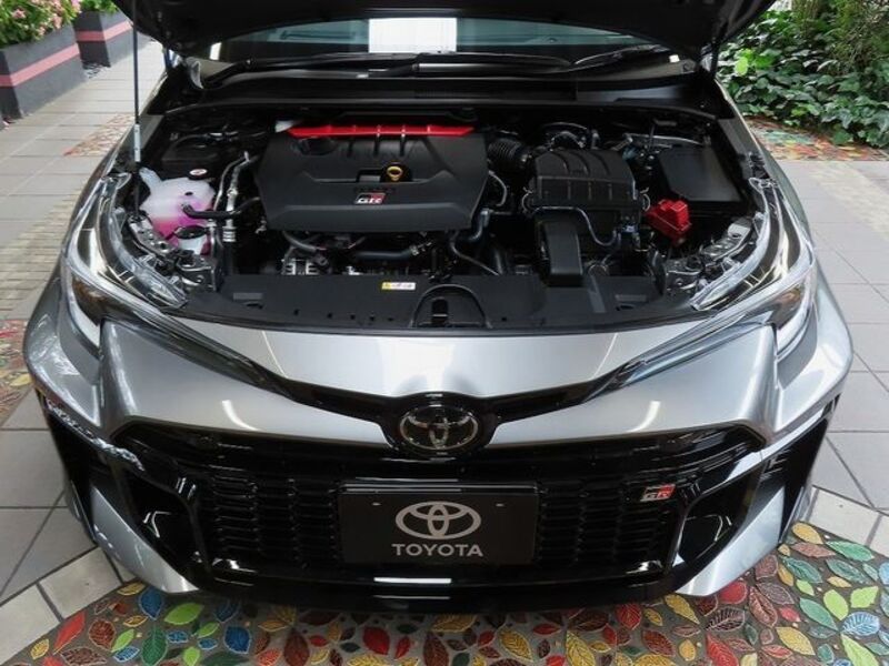 GR COROLLA