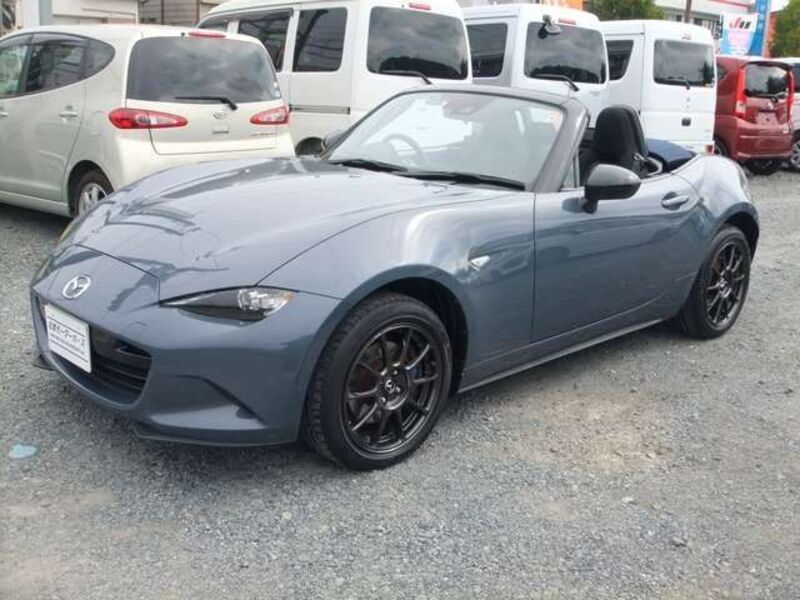 ROADSTER