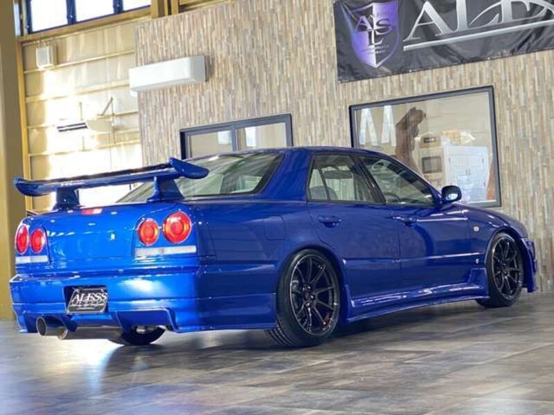 SKYLINE