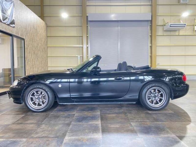 ROADSTER