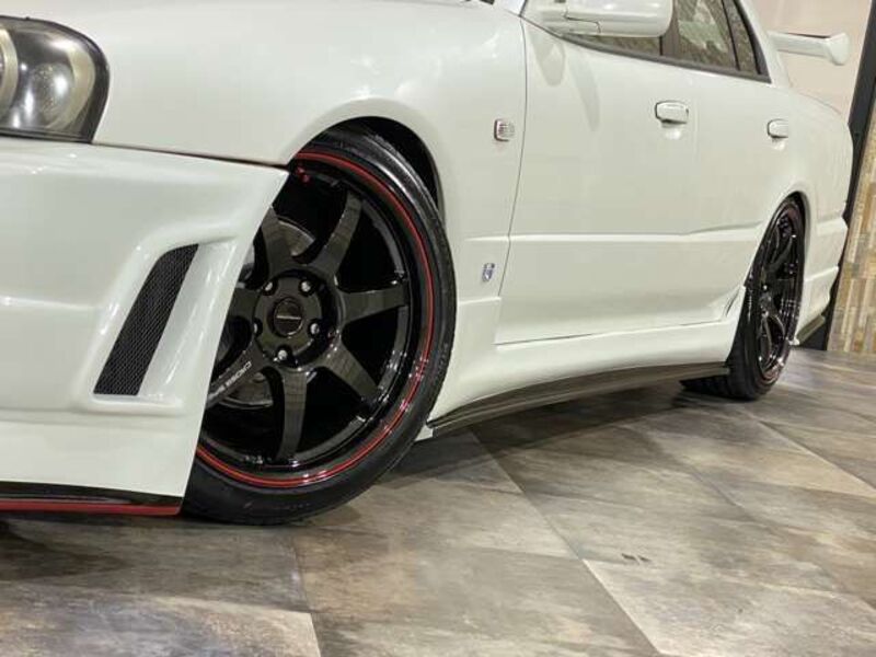 SKYLINE