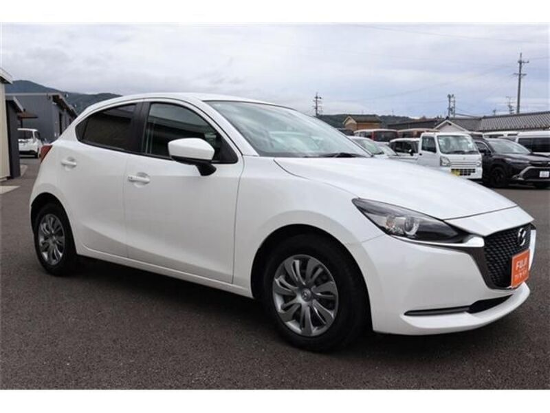 MAZDA2