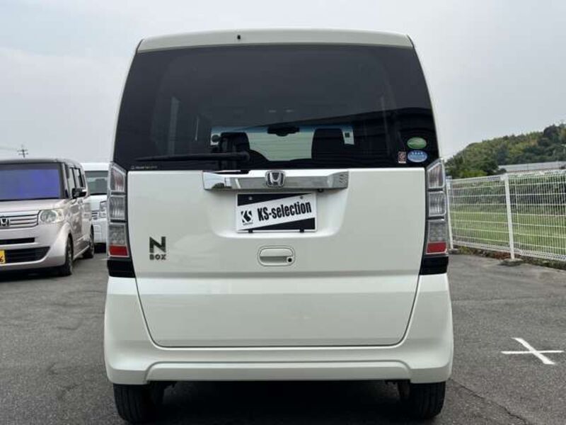 N BOX