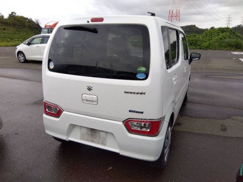 WAGON R