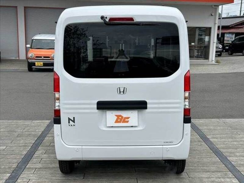 N-VAN