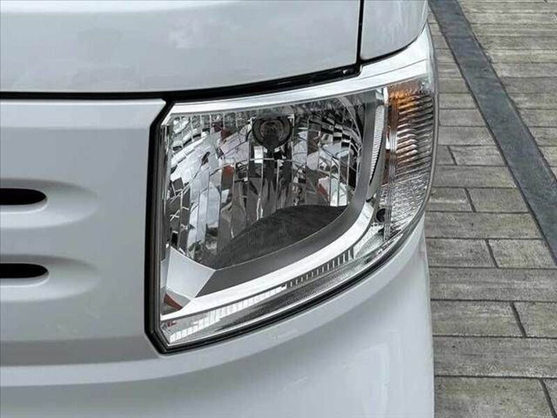 N-VAN