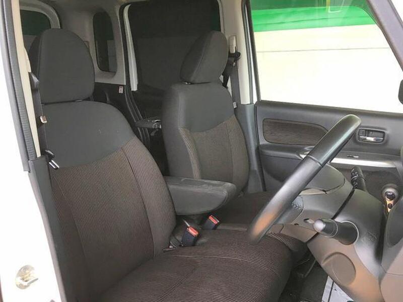 EK SPACE CUSTOM