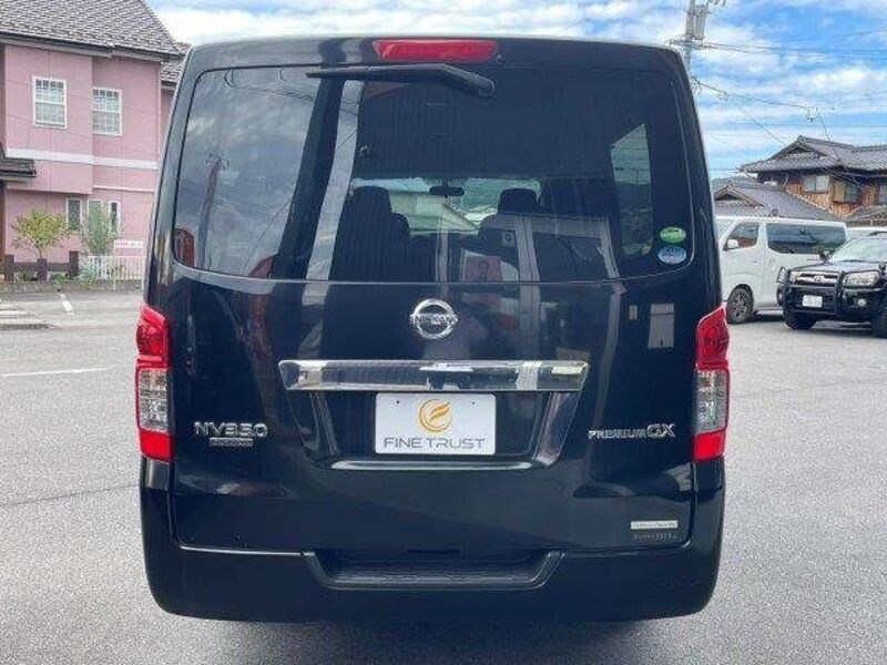 NV350 CARAVAN