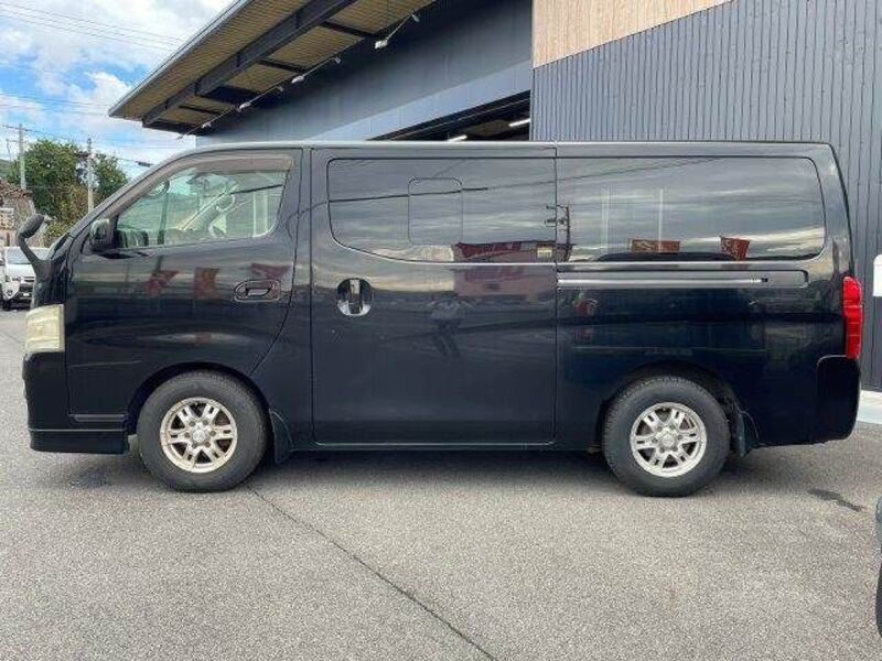 NV350 CARAVAN