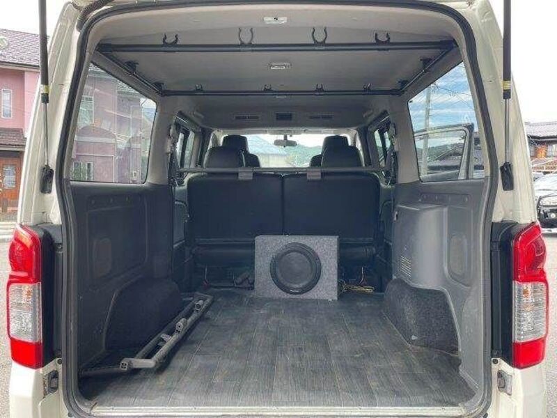 NV350 CARAVAN
