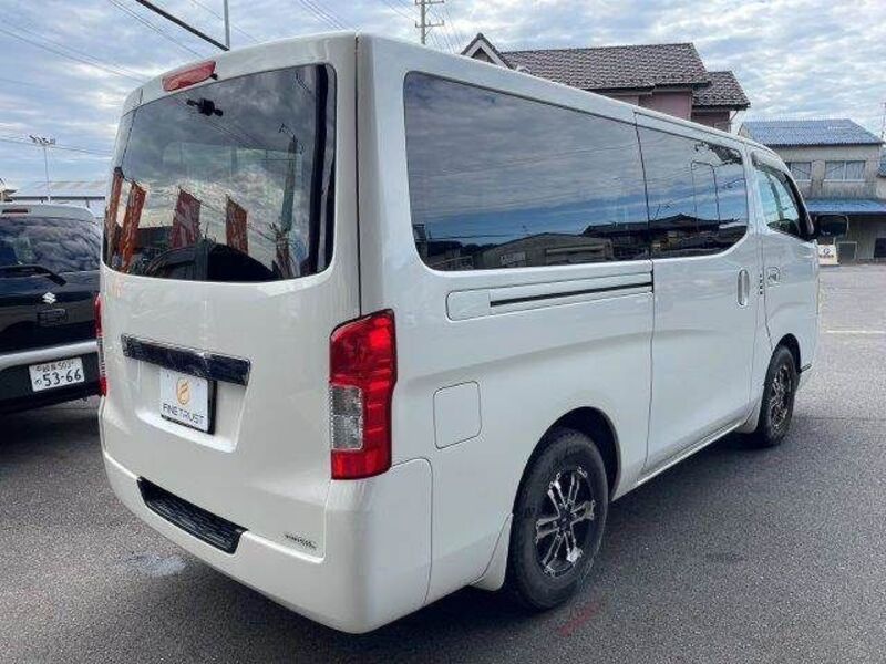 NV350 CARAVAN