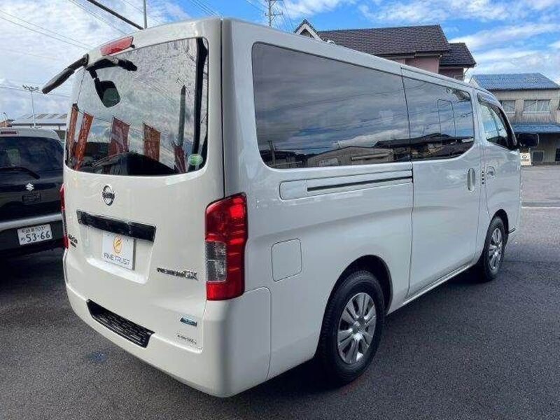 NV350 CARAVAN