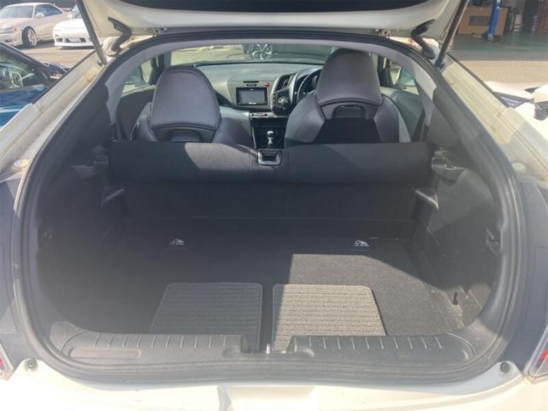 CR-Z