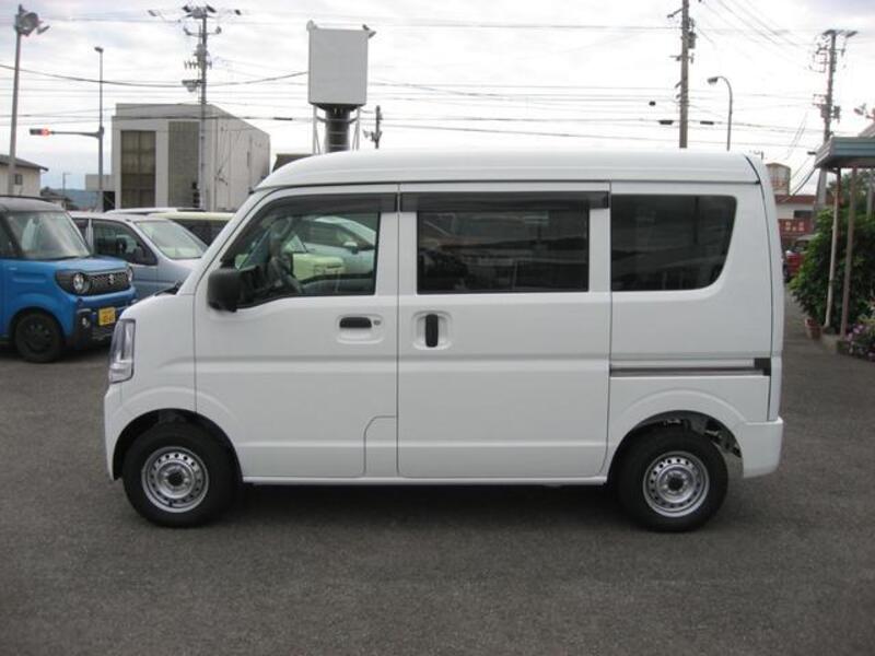 MINICAB VAN
