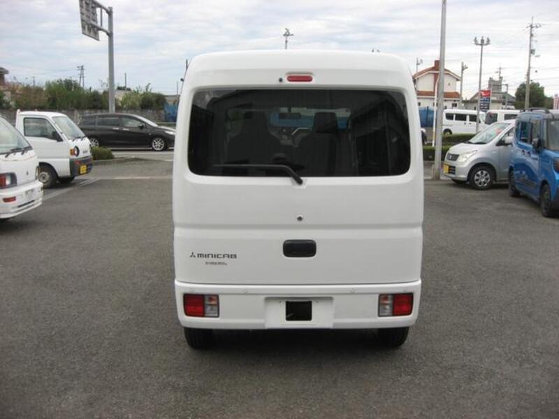 MINICAB VAN