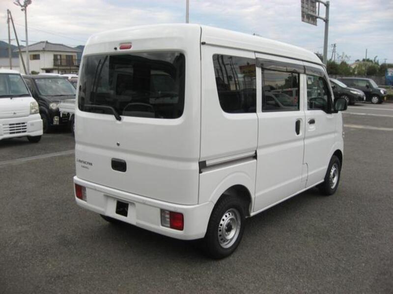 MINICAB VAN