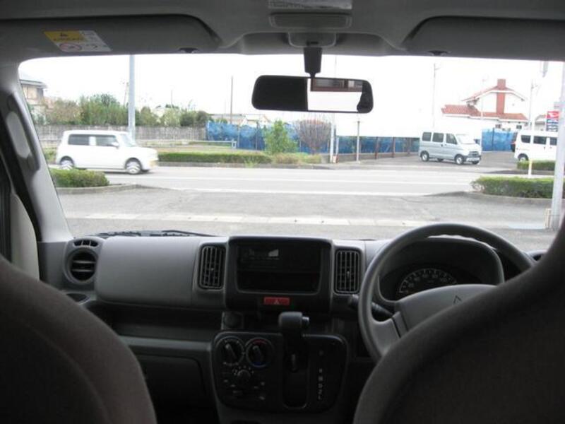 MINICAB VAN