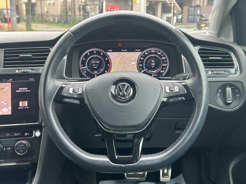 GOLF ALLTRACK