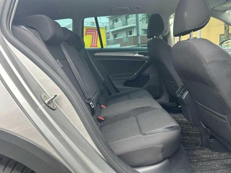 GOLF ALLTRACK