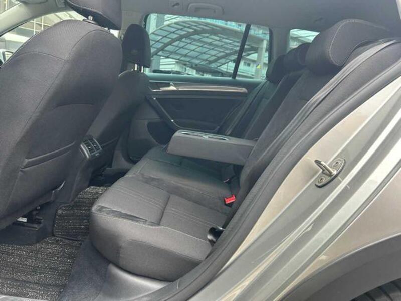 GOLF ALLTRACK