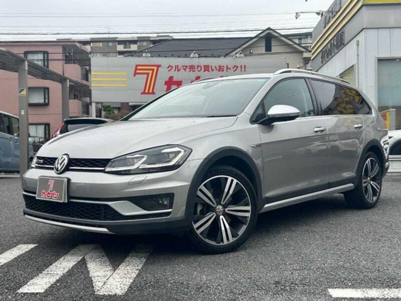 VOLKSWAGEN GOLF ALLTRACK