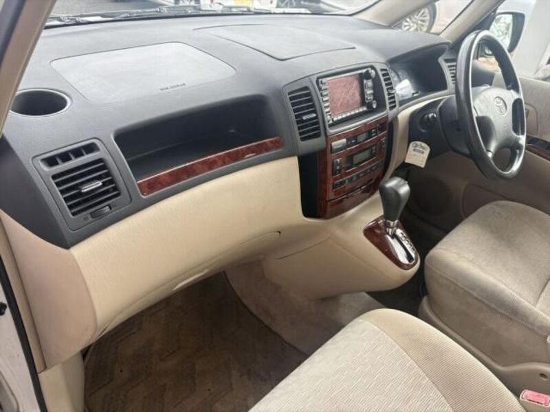 COROLLA SPACIO