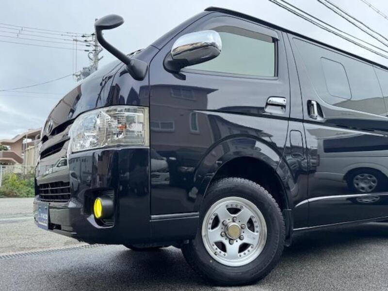 HIACE VAN