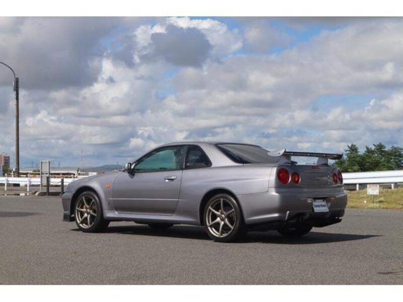 SKYLINE