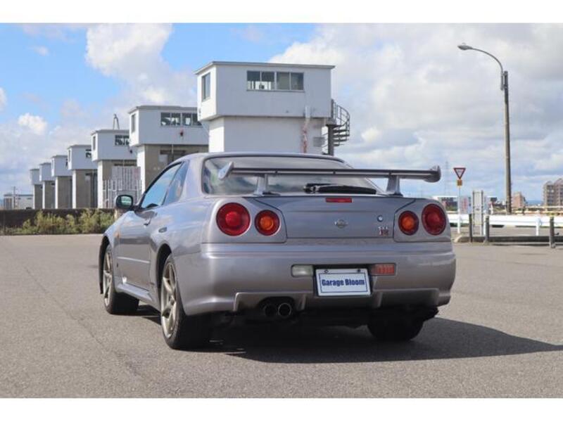 SKYLINE