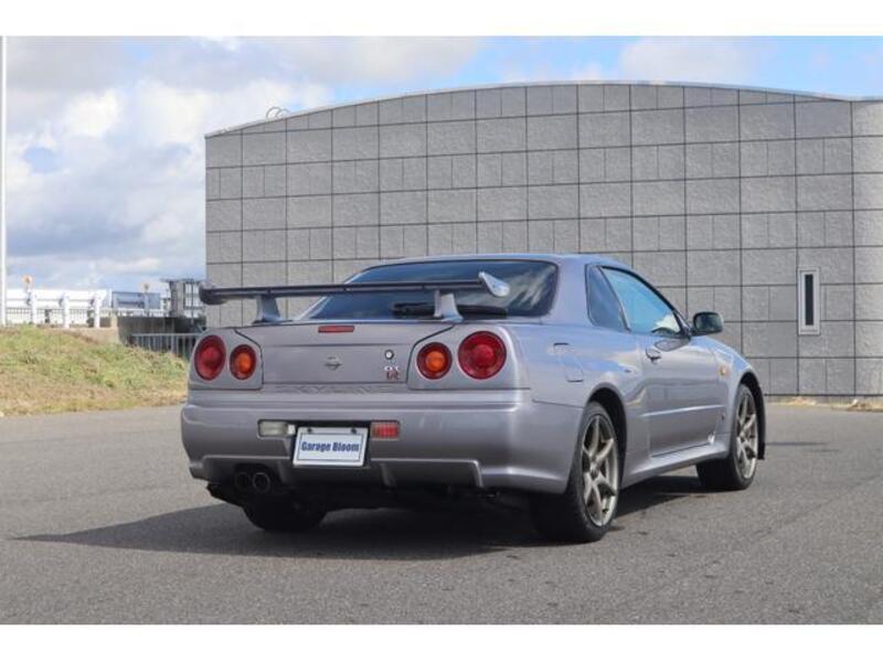 SKYLINE