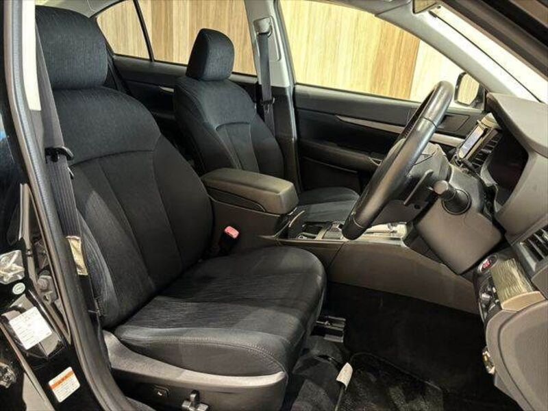 LEGACY B4