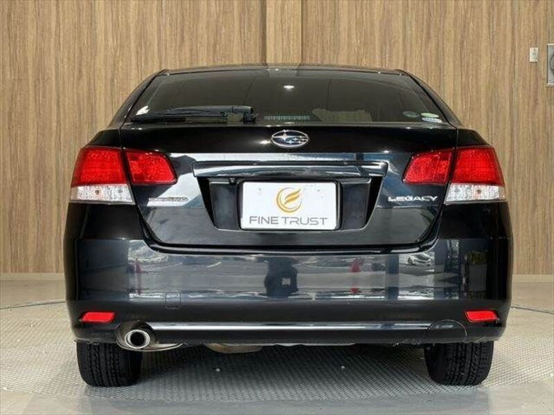 LEGACY B4