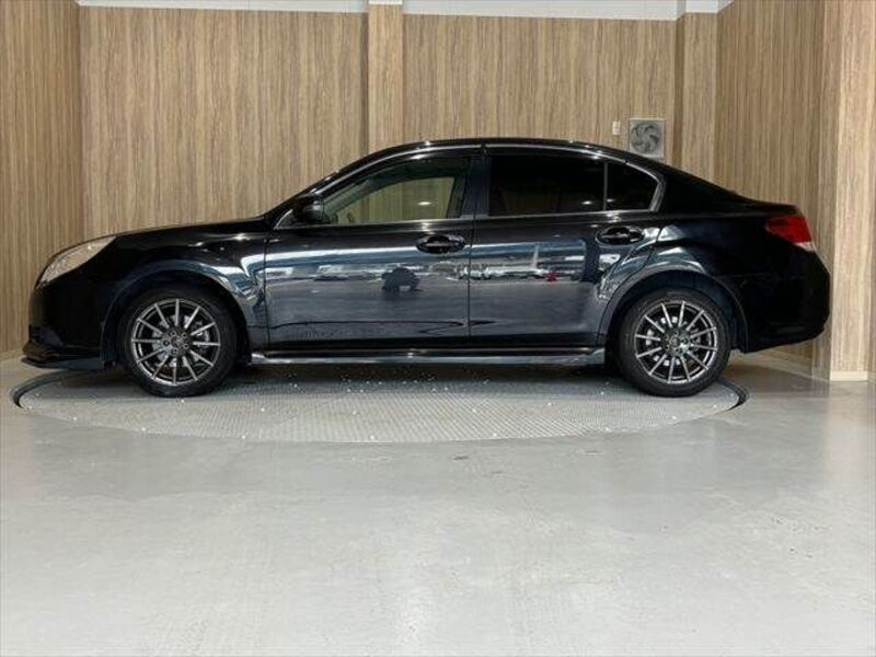 LEGACY B4